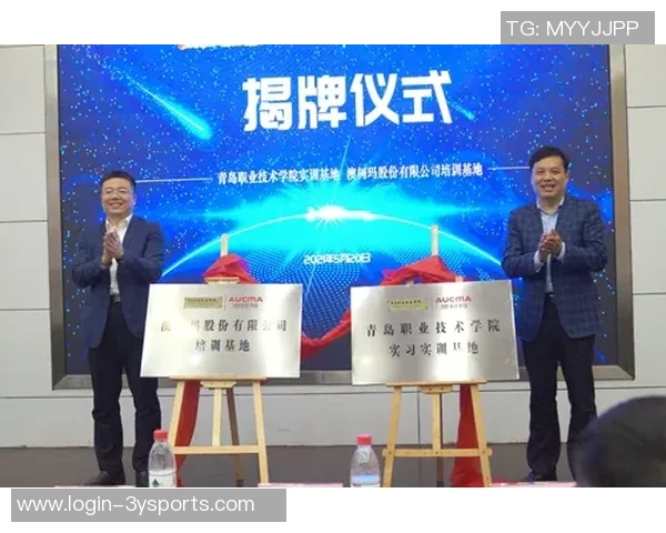 校篮球队奋勇拼搏展风采团结协作铸辉煌助力校园文化建设新篇章 校篮球队奋勇拼搏展风采团结协作铸辉煌助力校园文化建设新篇章