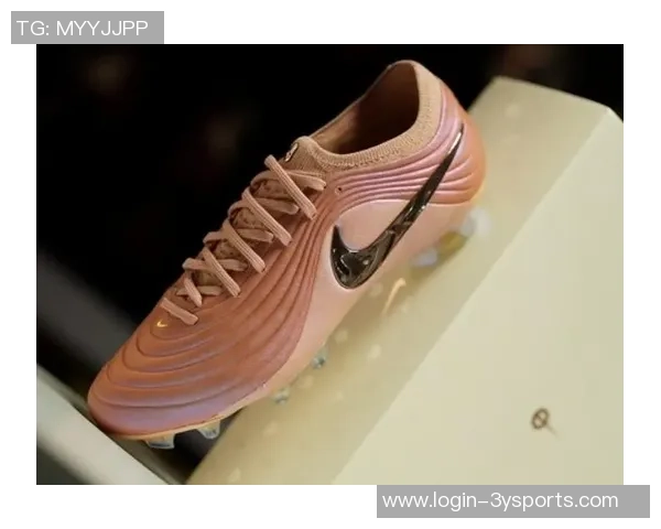 耐克足球鞋推荐及选购指南助你找到最适合的足球装备