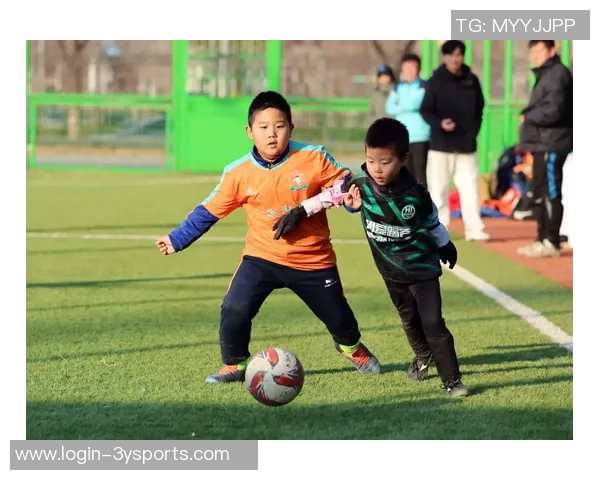 燕郊足球少儿培训助力孩子成长培养团队精神与运动技能